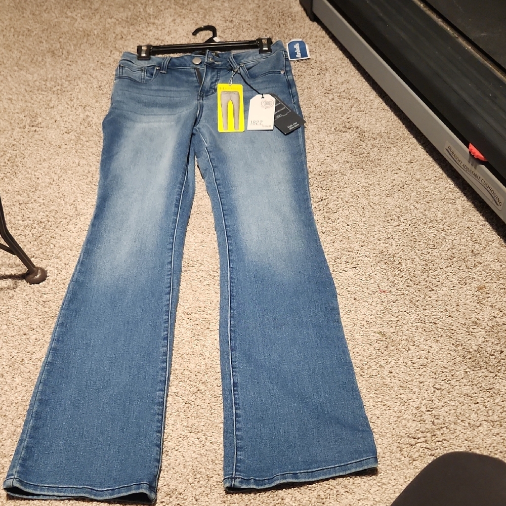 1822 Denim Women's High Rise Jeans in Light Blue